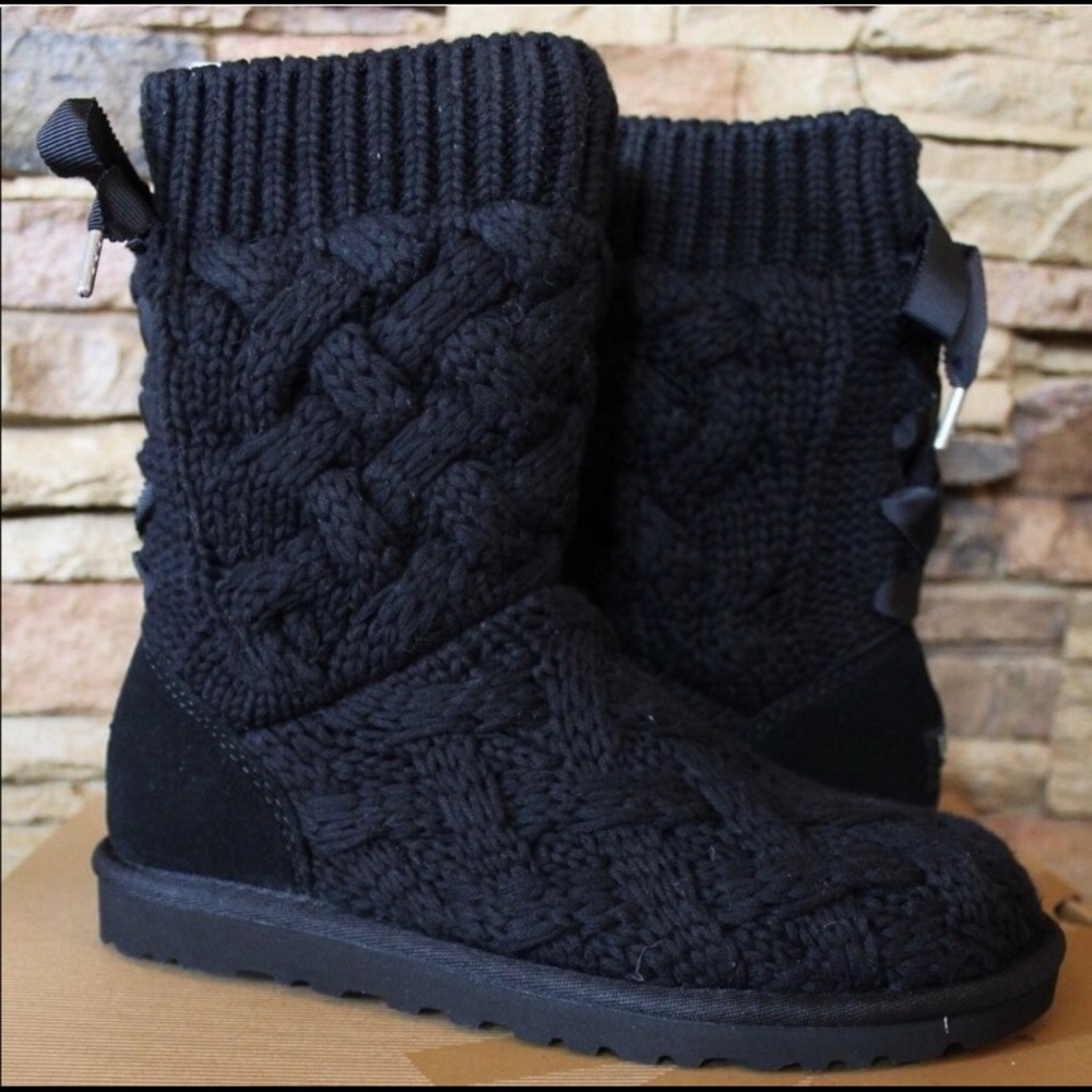 Ugg Isla Knit Boots